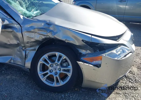 2011 Acura Tl 3.5 z USA, uszkodzony, nr VIN 19UUA8F28BA009081